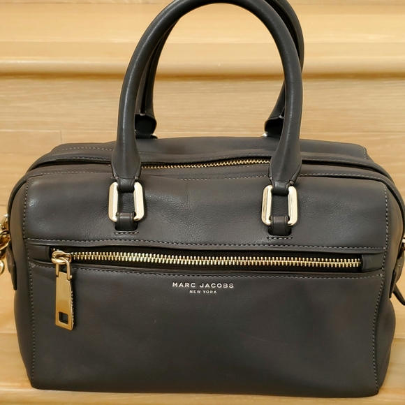 NWT Marc Jacobs West End Small Bauletto Satchel in Stormy Grey - Picture 1 of 12